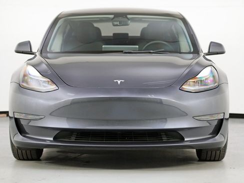 Used 2023 Tesla Model 3 Standard Range image 7