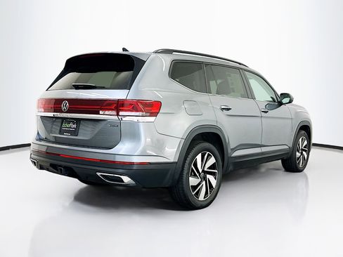 Used 2025 Volkswagen Atlas SE image 9