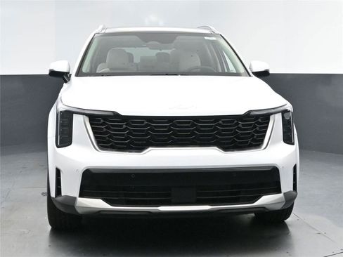 New 2026 Kia Sorento S w/ S Panoramic Sunroof Package image 11