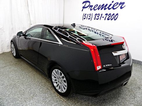 Used 2011 Cadillac CTS Premium image 4
