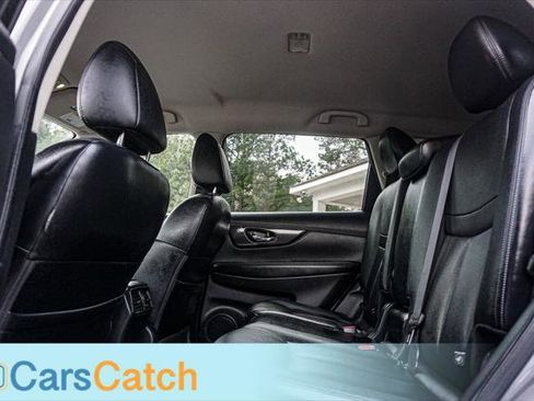 Used 2017 Nissan Rogue SL image 19