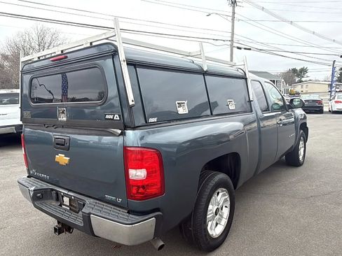 Used 2010 Chevrolet Silverado 1500 LT w/ Power Pack Plus AWD/4WD image 8