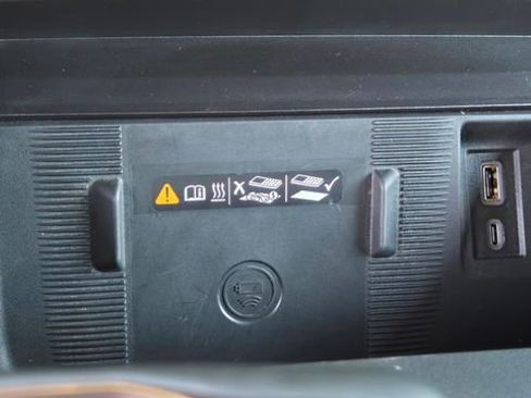Used 2025 GMC Hummer EV 2X AWD/4WD image 23