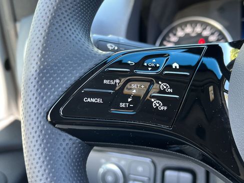 New 2025 Mercedes-Benz Sprinter 2500 image 31