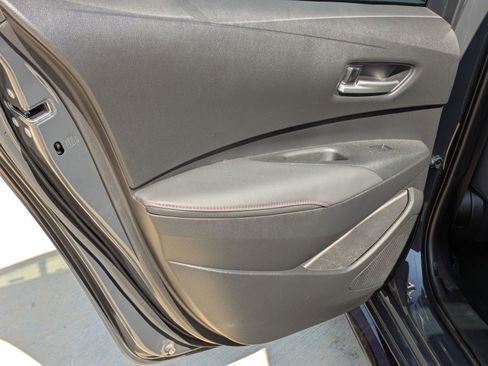 Used 2023 Toyota Corolla SE image 14