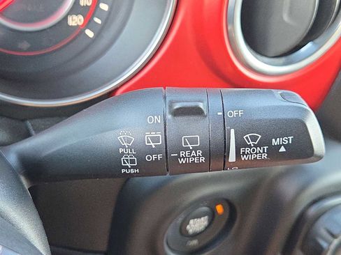 Used 2020 Jeep Wrangler Unlimited Rubicon image 27