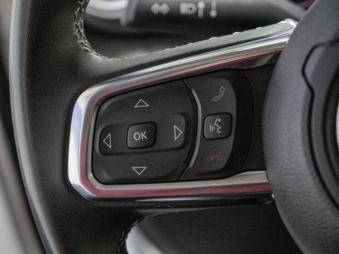 Used 2023 Jeep Gladiator Overland image 32