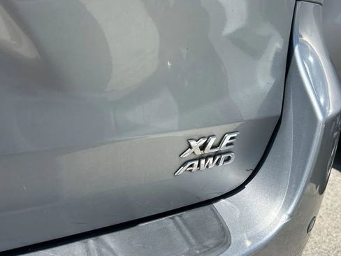 Used 2013 Toyota Sienna XLE w/ Entertainment Pkg AWD/4WD image 19