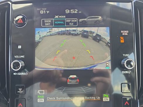 Used 2025 Subaru Ascent Bronze Edition w/ Onyx Package image 19