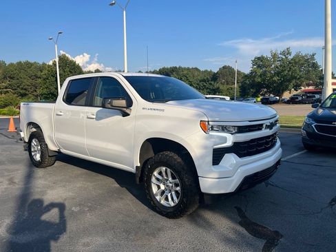 Used 2026 Chevrolet Silverado 1500 RST AWD/4WD image 9