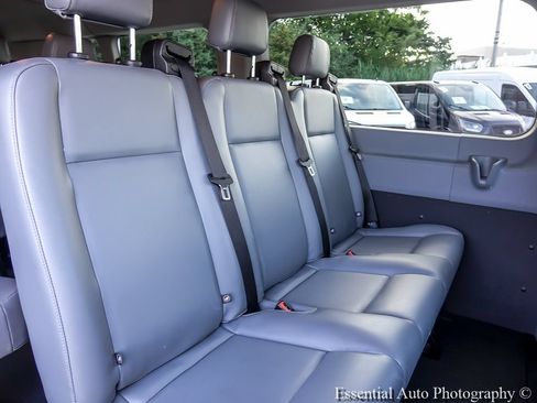 Used 2016 Ford Transit 350 XL RWD image 21