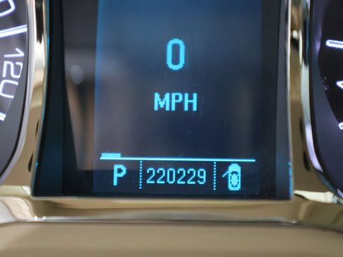 Used 2011 Buick LaCrosse CXL FWD image 32