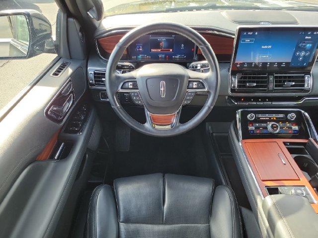 Certified 2022 Lincoln Navigator 4WD image 29