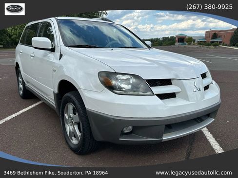 Used 2003 Mitsubishi Outlander XLS image 9