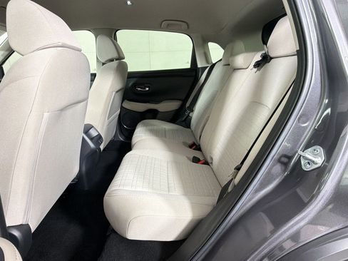 Certified 2025 Honda HR-V LX image 15
