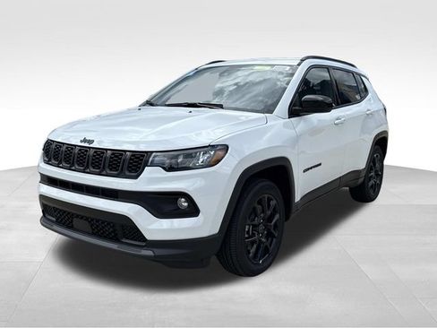 New 2026 Jeep Compass Latitude AWD/4WD image 3