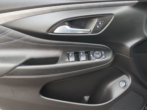 Used 2025 Buick Envista Sport Touring w/ Convenience I Package image 29