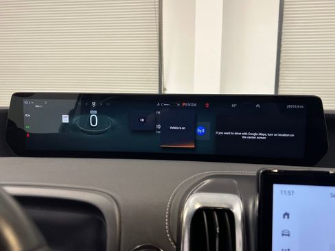 Used 2025 Ford Expedition Platinum image 69