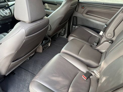 Used 2019 Honda Odyssey Elite image 15