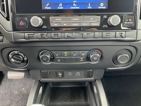 New 2026 Nissan Frontier S image 20