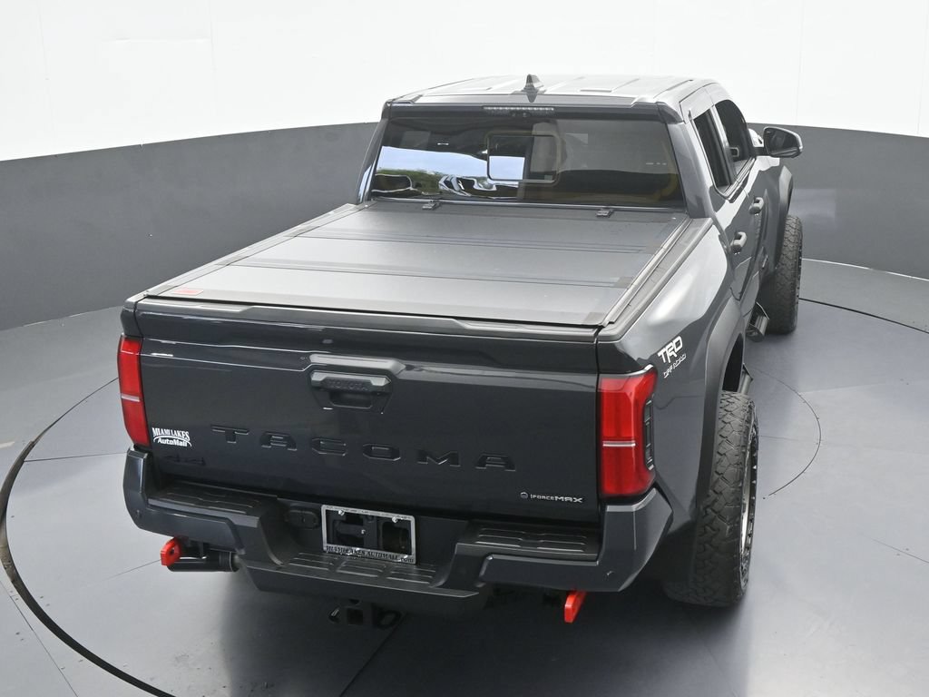 Used 2025 Toyota Tacoma TRD Off-Road w/ TRD Off Road Premium Package AWD/4WD image 59