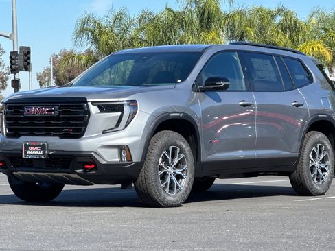 Used 2026 GMC Acadia AT4 w/ LPO, Floor Liner Package AWD/4WD image 8