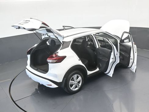 Used 2025 Nissan Kicks Play S image 62