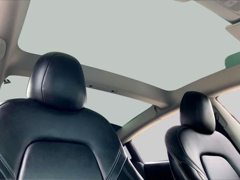 Used 2023 Tesla Model 3 Standard Range RWD image 13