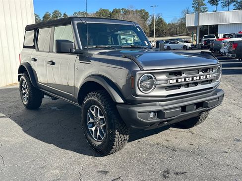 Used 2022 Ford Bronco Big Bend image 4