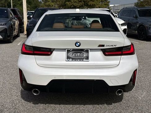 Used 2023 BMW 330i Sedan w/ M Sport Package RWD image 4