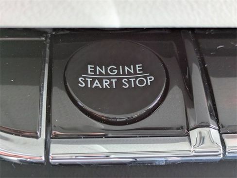 Used 2025 Lincoln Aviator 2WD image 29