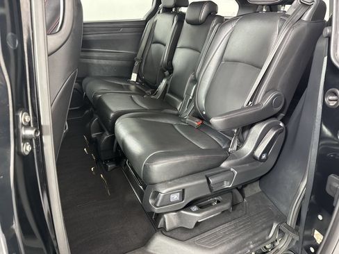 Used 2023 Honda Odyssey Sport image 22