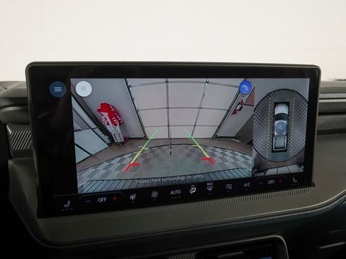 Used 2025 Ford Maverick Lobo image 23