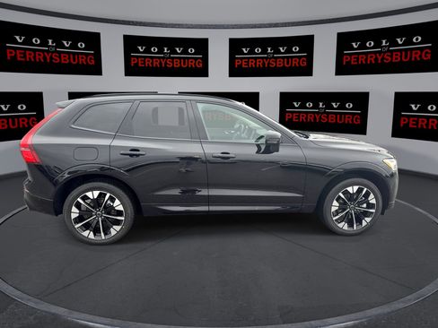 New 2026 Volvo XC60 B5 Plus w/ Protection Package Premier image 9
