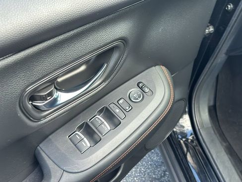 Used 2023 Honda HR-V Sport image 14