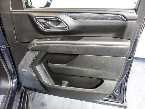 Certified 2023 GMC Yukon XL SLT w/ SLT Luxury Package image 36