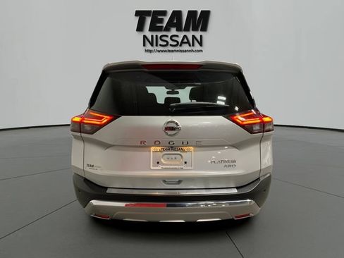 Certified 2021 Nissan Rogue Platinum AWD/4WD image 5
