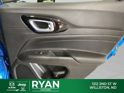 New 2026 Jeep Compass Latitude image 41