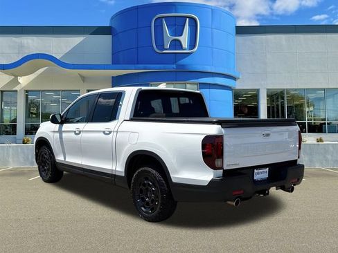 Used 2025 Honda Ridgeline RTL+ image 4