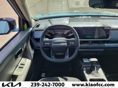 New 2027 Kia Seltos S FWD image 15