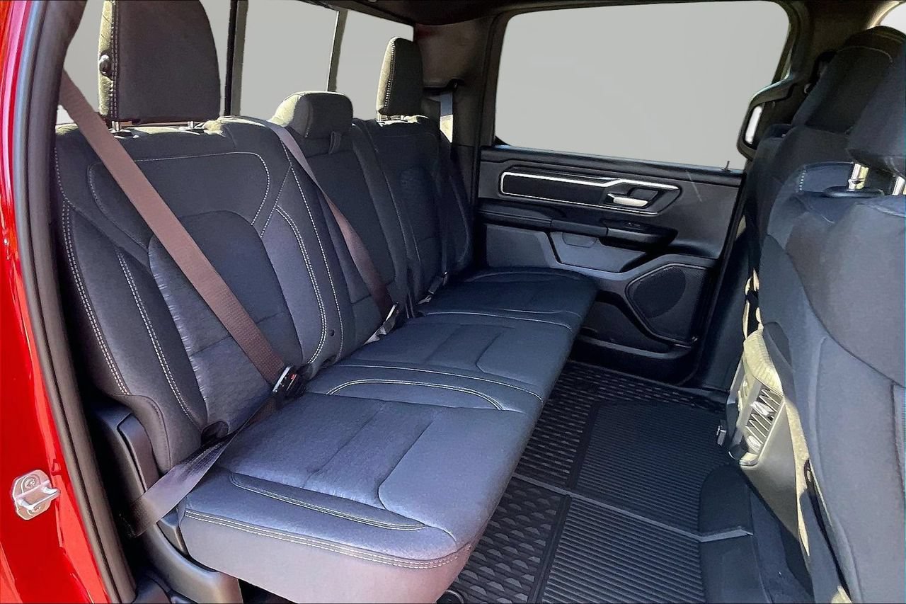 New 2026 RAM 1500 Big Horn AWD/4WD image 18