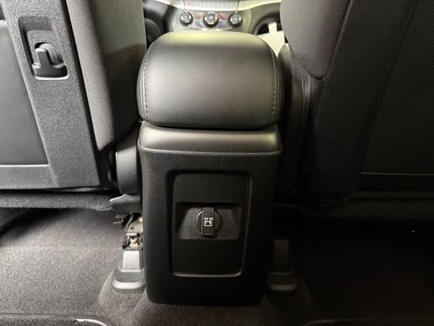 Used 2013 Dodge Journey SXT w/ Popular Equipment Group AWD/4WD image 25