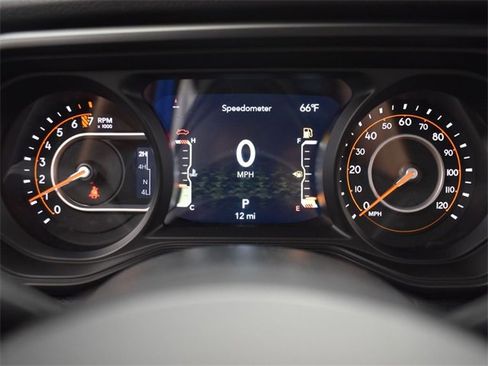 New 2025 Jeep Gladiator Sport image 11