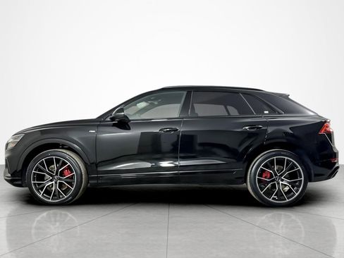 Used 2023 Audi Q8 Premium Plus w/ Premium Plus Package image 2