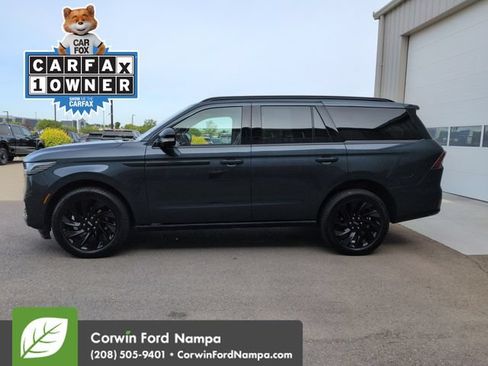Used 2025 Lincoln Navigator Reserve w/ Jet Appearance Package AWD/4WD image 6