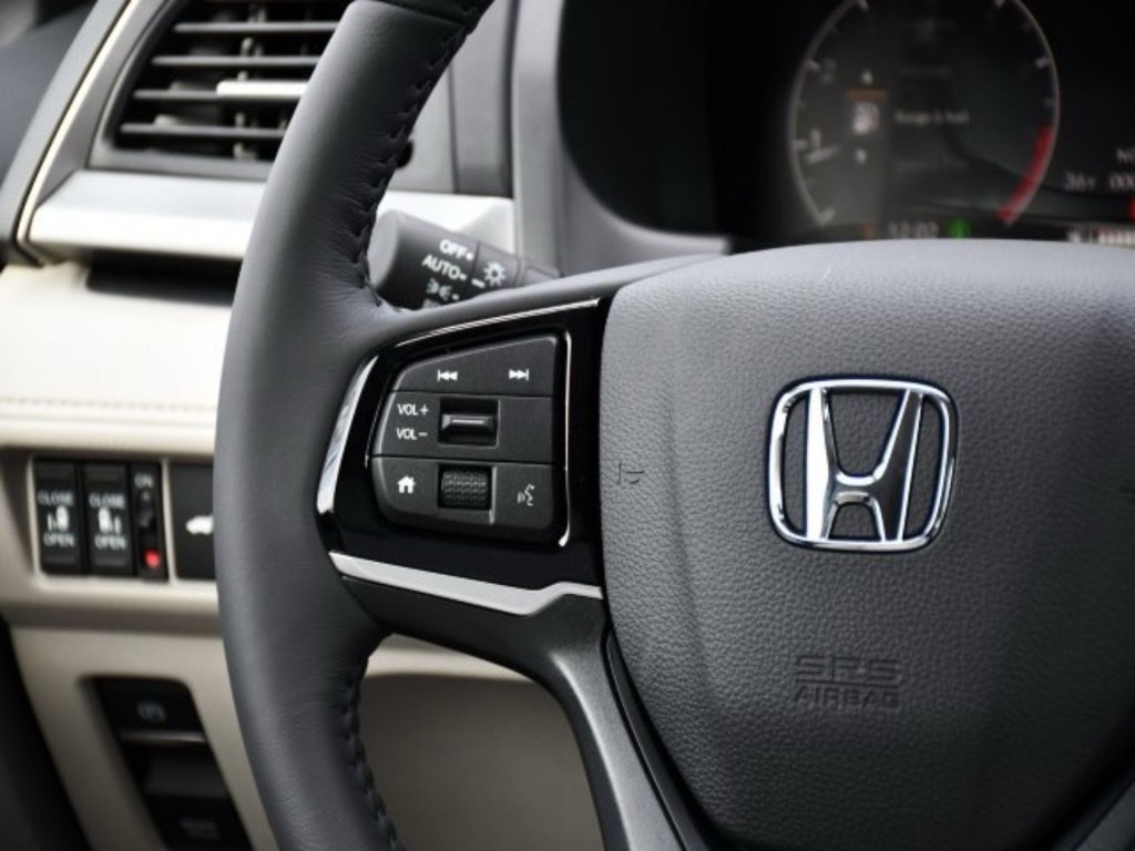New 2026 Honda Odyssey EX-L image 24