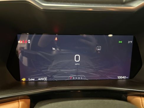 Certified 2024 GMC Canyon AT4 image 20