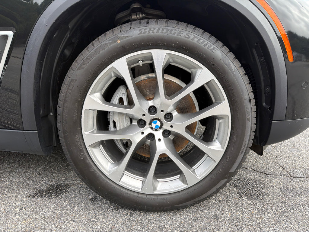 Used 2020 BMW X5 xDrive40i w/ Premium Package AWD/4WD image 12