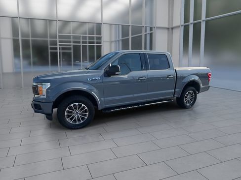 Used 2019 Ford F150 XLT w/ Equipment Group 302A Luxury AWD/4WD image 4