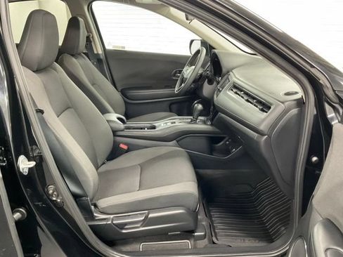 Certified 2022 Honda HR-V EX image 19